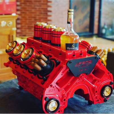 2019 JIFENG luxury special red engine cigar metal humidor with wine holder for cigar shop collection